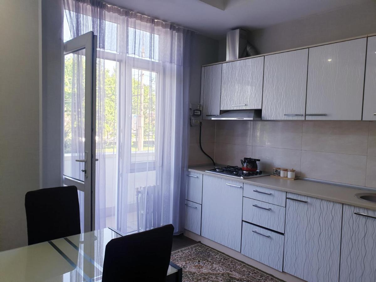 Apartments Paritet ビシュケク エクステリア 写真